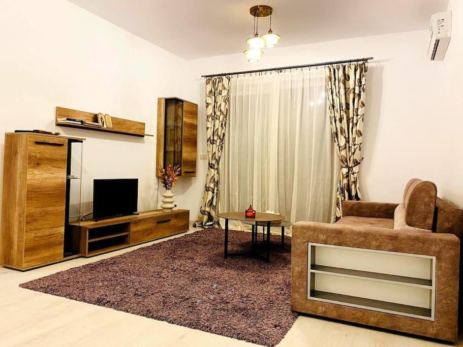 Luxury Apartment Arad Exterior photo